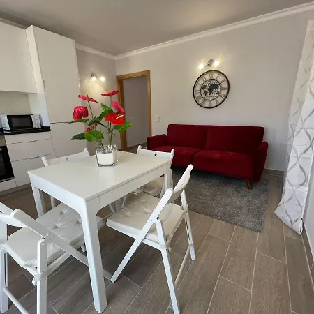 King's Village Apartment
