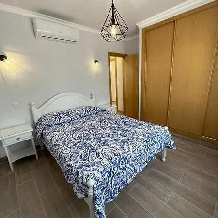 King's Village Apartamento *